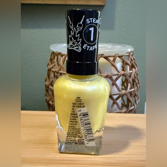 Nail Polish Lot - Nine New Bottles - Picture 13 of 17